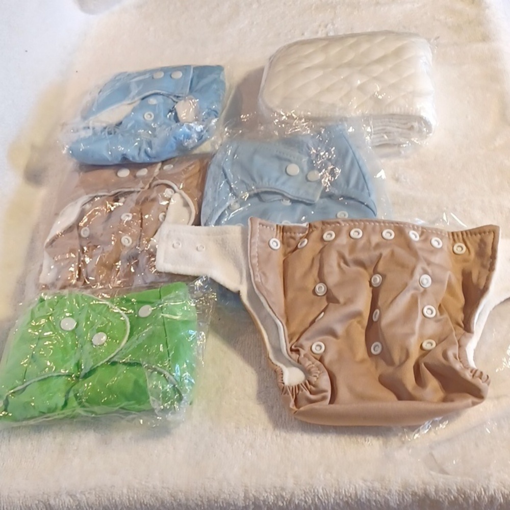 Diaper covers and liners 5 cover 6 liners all new baby boy or girl diapers